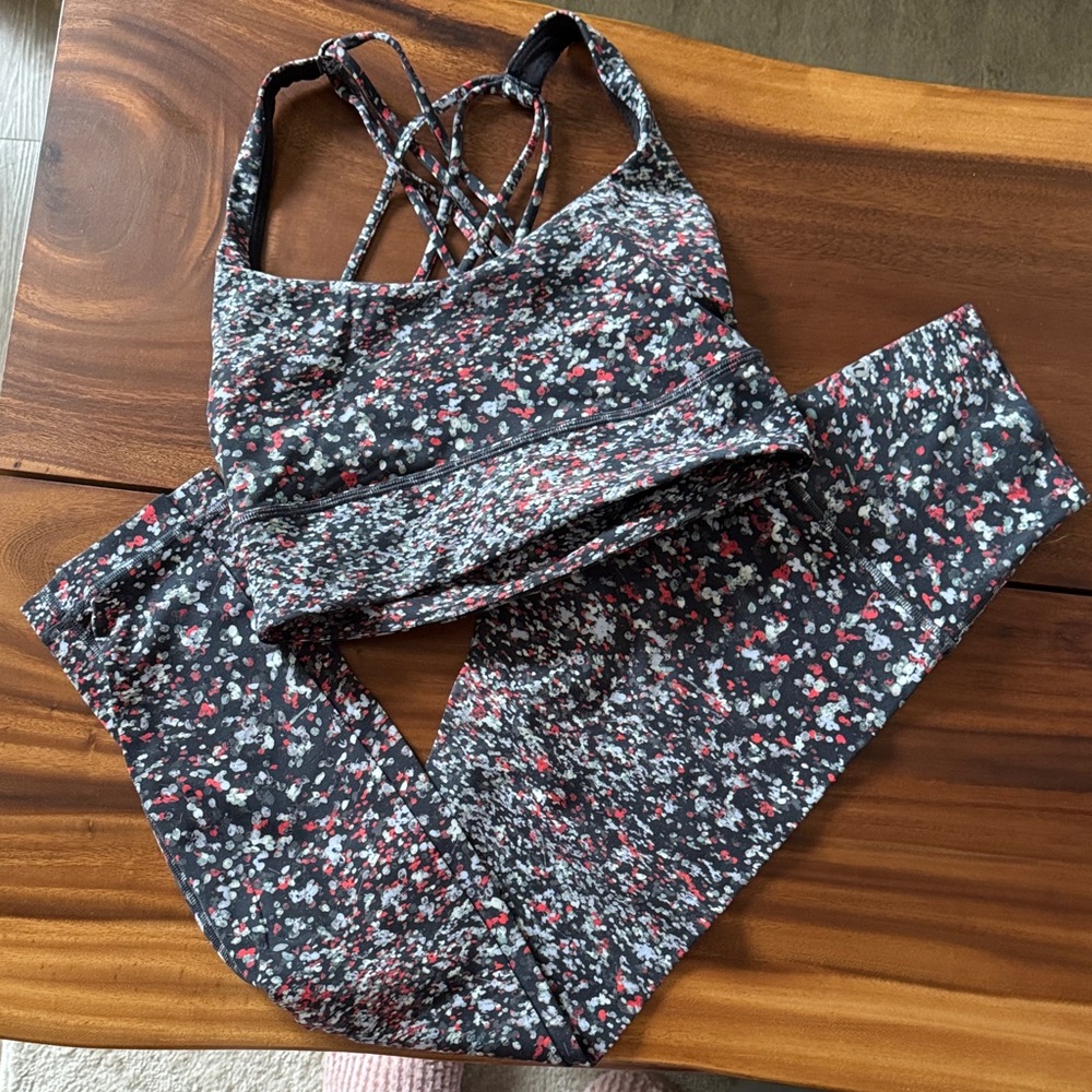 lululemon athletica Black Floral-Print Sports Bra & Leggings SET
